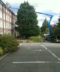 Access Platforms London, Cherry Picker Hire, Mewp London, Operated Hire, Self Drive Hire, truck mounted Access Platforms,